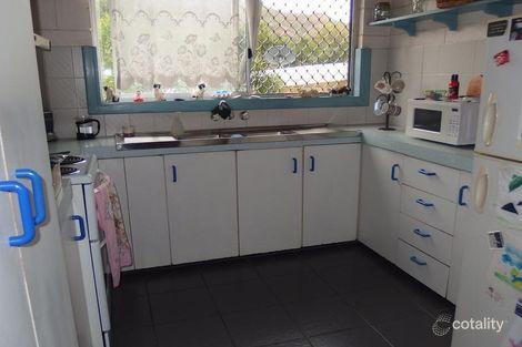 Property photo of 4/11 Vaughn Street West End QLD 4810