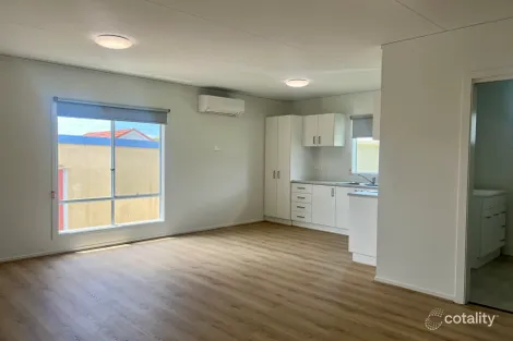 Property photo of 3 Esperanto Street Redcliffe QLD 4020