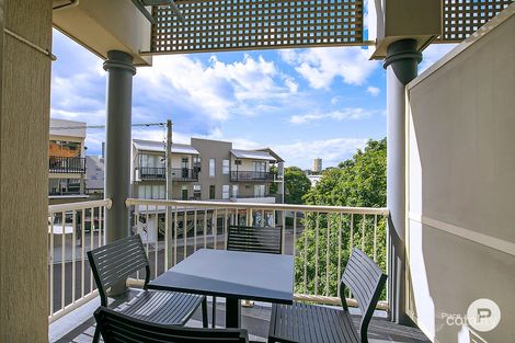 Property photo of 343/85 Deakin Street Kangaroo Point QLD 4169