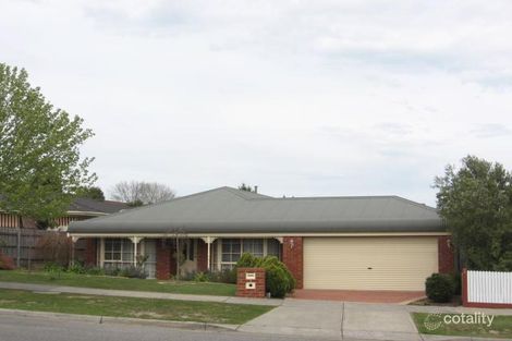 Property photo of 22 Lydia Mary Drive Berwick VIC 3806