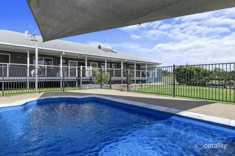 Property photo of 64 Karinya Circuit Sunshine Acres QLD 4655