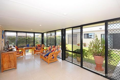 Property photo of 43 Lancaster Circuit Urraween QLD 4655