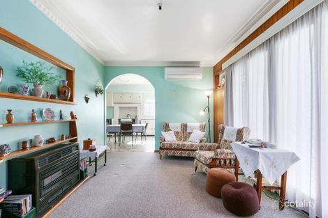 Property photo of 21 Shanahan Parade Newborough VIC 3825