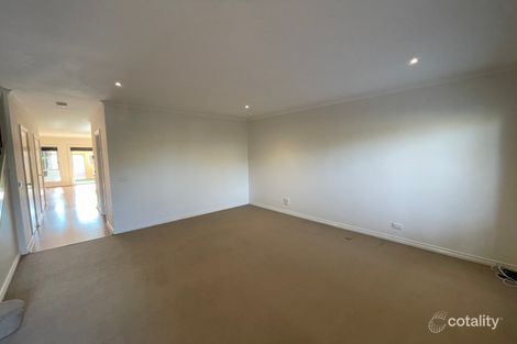 74 Rim Cross Dr, Keilor East, VIC 3033