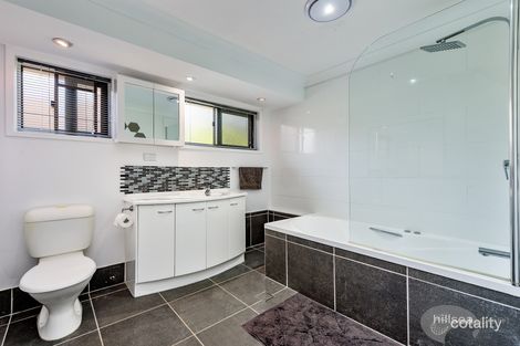 Property photo of 1/5 Webb Street Labrador QLD 4215
