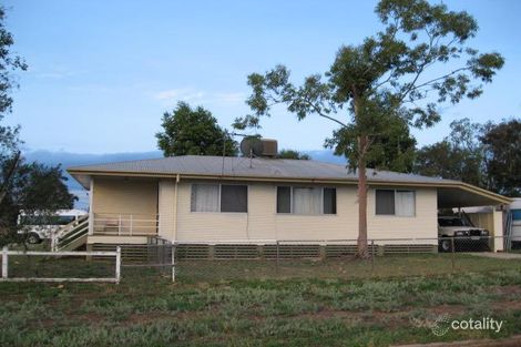 46 Wey St, Blackwater, QLD 4717