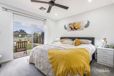 Property photo of 4/1 Waterside Drive Dudley Park WA 6210