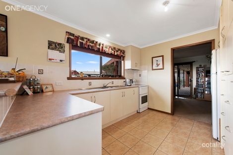 Property photo of 12 Bellevue Court Ambleside TAS 7310