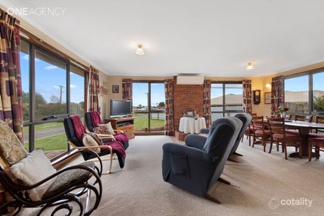 Property photo of 12 Bellevue Court Ambleside TAS 7310