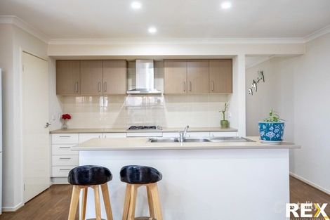 Property photo of 31 Rockgarden Way Wollert VIC 3750