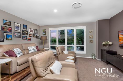 Property photo of 19 Brinley Place Sinnamon Park QLD 4073