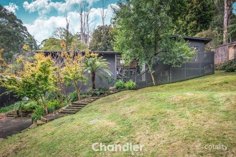 33 Glen Harrow Heights Rd, Belgrave, VIC 3160