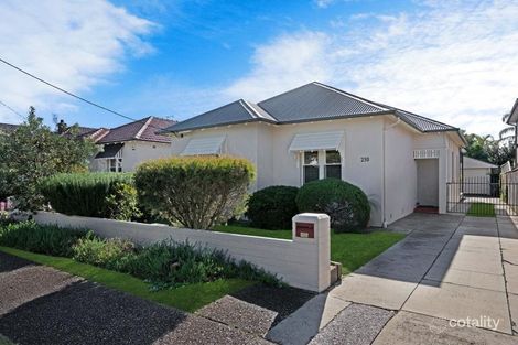 210 Parkway Ave, Hamilton South, NSW 2303
