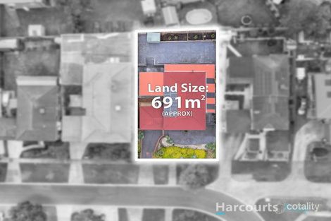 Property photo of 42 Browtop Road Narre Warren VIC 3805