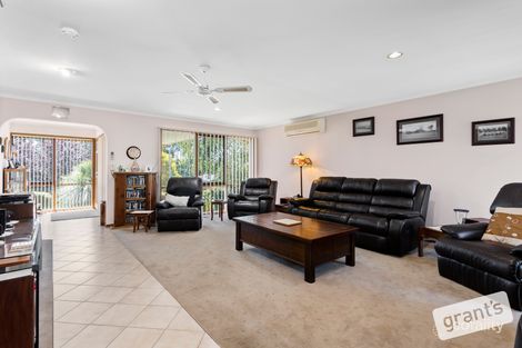 Property photo of 21 Blackwood Drive Narre Warren VIC 3805