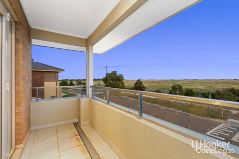 Property photo of 23 Beachside Crescent Point Cook VIC 3030