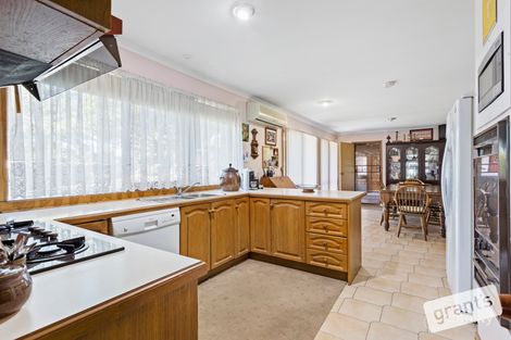 Property photo of 21 Blackwood Drive Narre Warren VIC 3805