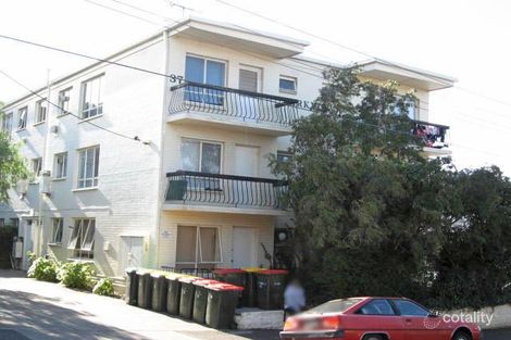 4/37 Bignell St, Flemington, VIC 3031
