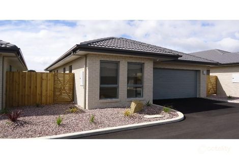 Property photo of 4/18 Gatenby Drive Miandetta TAS 7310