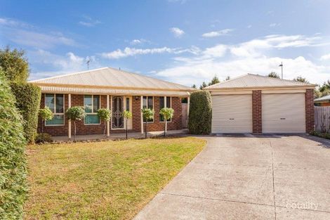 Property photo of 22 Hollows Court Grovedale VIC 3216