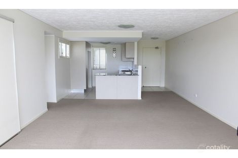 Property photo of 41/4 Grand Parade Parrearra QLD 4575