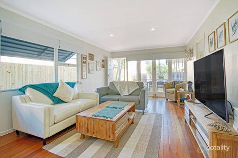 Property photo of 44 William Street Mermaid Beach QLD 4218