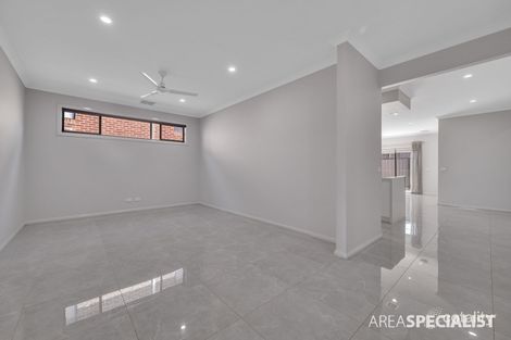 Property photo of 70 Clifton Circuit Tarneit VIC 3029