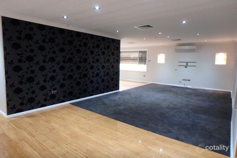 6 Berry St, Prairiewood, NSW 2176