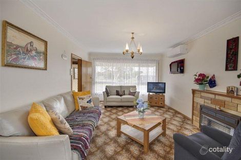 Property photo of 39 Bruce Street Bell Park VIC 3215