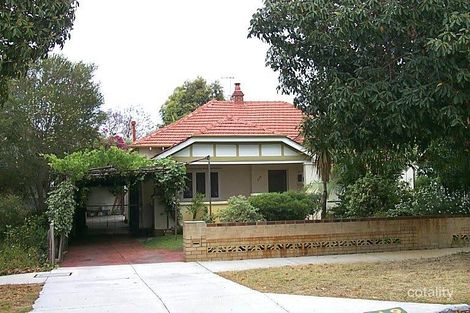 119 FOURTH AVE, MOUNT LAWLEY, WA 6050