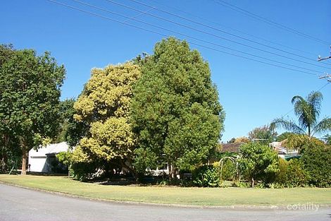 2 Lisa Pl, Mount Pleasant, WA 6153