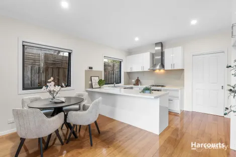 Property photo of 1/132 Highbury Road Burwood VIC 3125