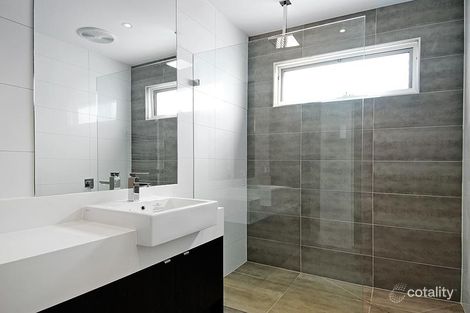 Property photo of 2/3 Morton Street Essendon VIC 3040
