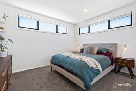 Property photo of 2/1 Timor Parade Heidelberg West VIC 3081