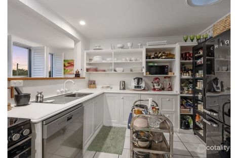 Property photo of 4/6 Burke Street North Ward QLD 4810