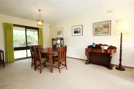 Property photo of 11 Manuka Drive Warrnambool VIC 3280