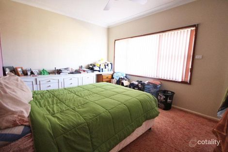 Property photo of 5 Edgar Street Macquarie Fields NSW 2564