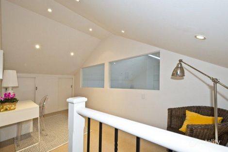Property photo of 5/18A Ivanhoe Parade Ivanhoe VIC 3079