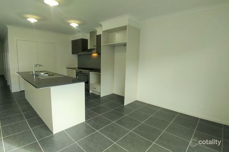 Property photo of 58 Tesselaar Road Wollert VIC 3750