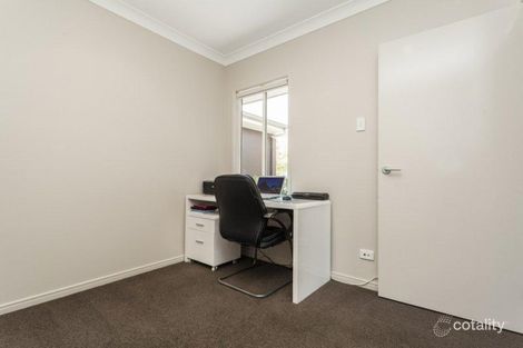 Property photo of 4 Rainlily Crescent Upper Coomera QLD 4209