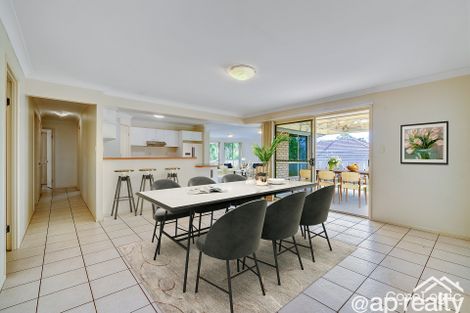 Property photo of 4 Cheltenham Place Forest Lake QLD 4078