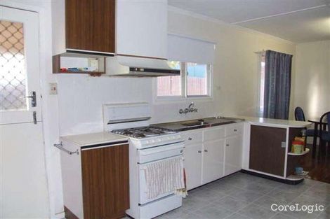 Property photo of 23 Arura Street Mansfield QLD 4122