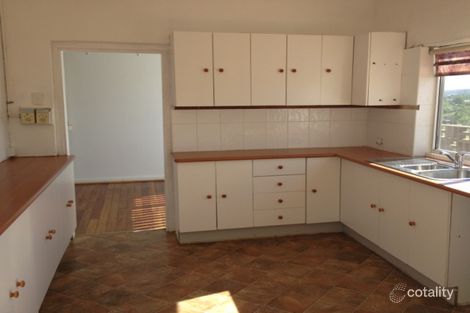 Property photo of 6 Swan Street Parkside QLD 4825