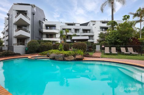 Property photo of 13/22 Second Avenue Broadbeach QLD 4218