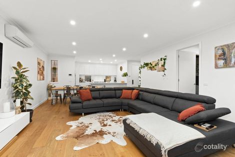 Property photo of 2/10 Olive Grove Parkdale VIC 3195