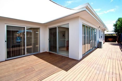 Property photo of 20 Kintore Lane Mile End SA 5031