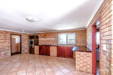 Property photo of 20 Broadfield Close Utakarra WA 6530