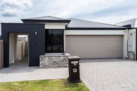9a Holdhurst Way, Morley, WA 6062
