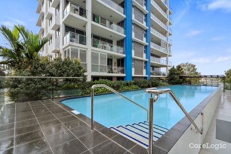Property photo of 415/33 Lakefront Crescent Varsity Lakes QLD 4227