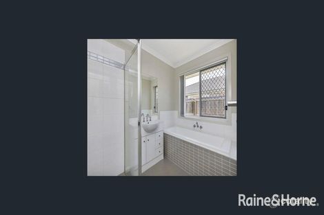 Property photo of 5 Ballow Crescent Redbank Plains QLD 4301